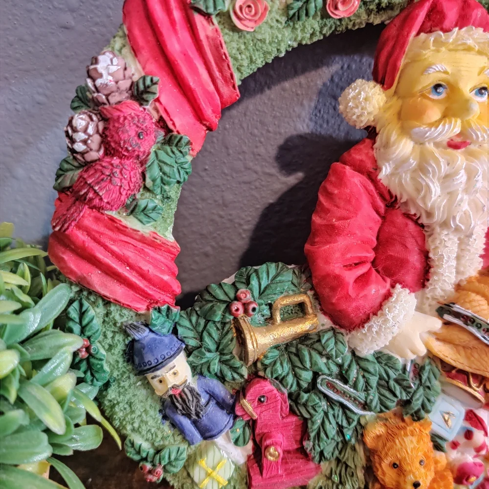 Santa Wreath Plaque Painted Vintage Wall Christmas Decor Holiday Toys Merry